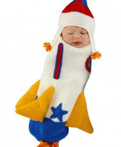 Roger the Rocket Ship Knitted Bunting