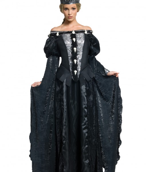 Deluxe Queen Ravenna Skull Dress