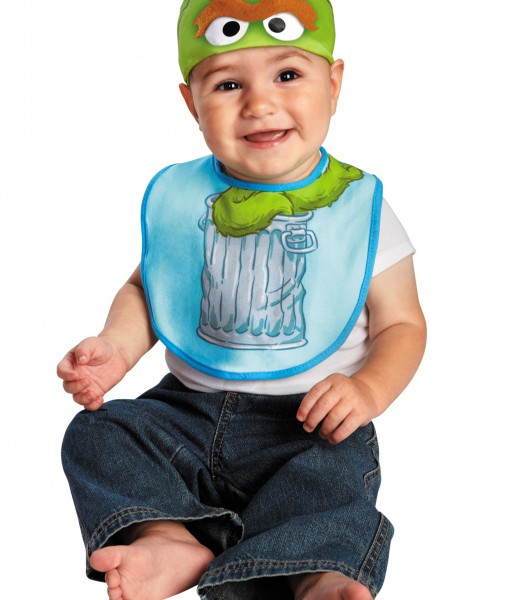 Infant Oscar the Grouch Hat and Bib Set