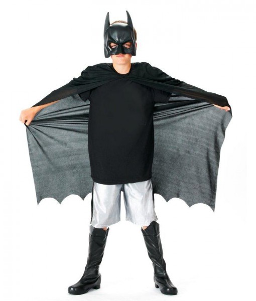 The Dark Knight Rises Batman Kids Cape and Mask Costume Kit